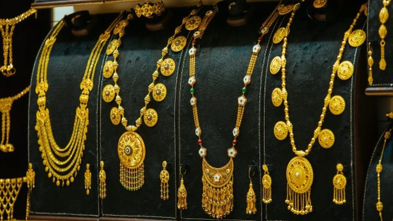 سعر الذهب ينخفض 5 جنيهات في السوق المحلي